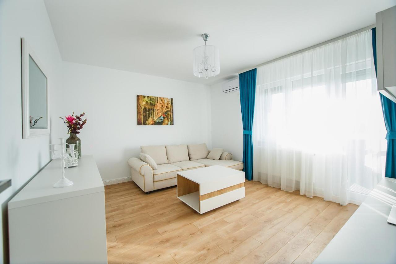 Fantastic Apartment At Prima Residence Орадя Экстерьер фото