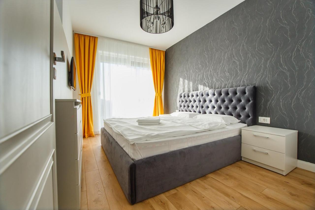 Fantastic Apartment At Prima Residence Орадя Экстерьер фото